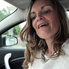 I fuck a MILF in a parking lot and she swallows my cum