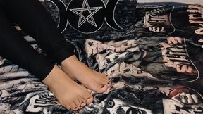Goth girl feet