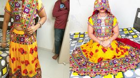 Komal was coming home after playing Garbha, followed by a fan entering the house and pressing her