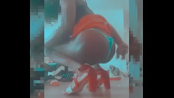 Tomate cerise courgette saucisse en f&ecirc_te