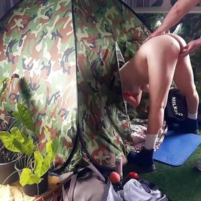 Sex in camp. A stranger fucks a nudist lady in her mouth in a camping in nature.