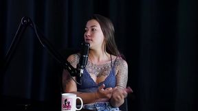 Tem um namorado que topa tudo pra gravar porn&ocirc_, gosta do swing e foi convidada a entrar na cria&ccedil_&atilde_o - Flor de Damiana (SHEER/RED)