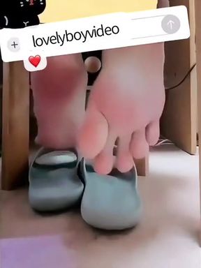 Lovelyboyvideo Cute Male Feet, Boys' Soles