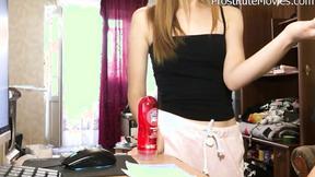 ”Horny nympho hottie caught me on fap time”