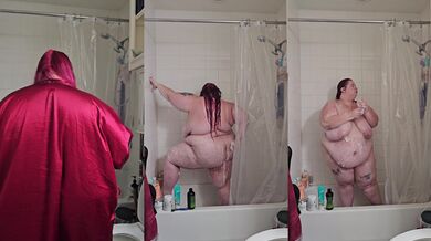 Lilyth baker Redhead bbw shower