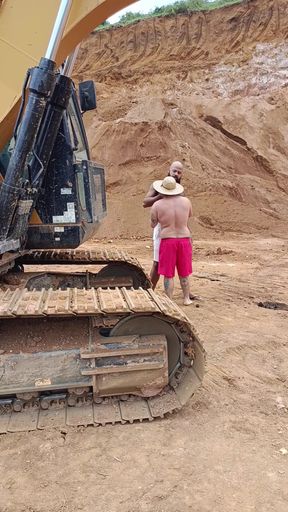 Bearded Uncle Being Fucked by Z Agroboy in Passio in the Countryside