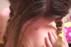 Solo Dream Babes: Kissy: Tit Licking