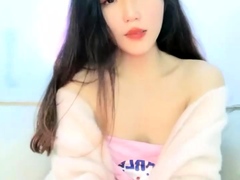 Japanese teen pussy pleased through panties