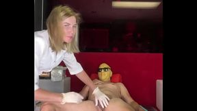 Sexy Russian MILF Depilates American Cock