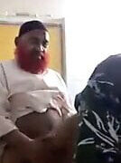 Молодые гей-шлюхи-медведи трахаются в жопу, большой член