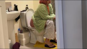 Caught Step Mom Peeing:what Happens Next Will Surprise You