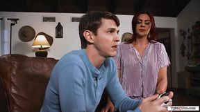 My busty trans wife Sofia Ferraris lingerie give me a boner