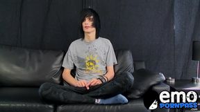 Young twink satisfies himself with a fleshlight and cums