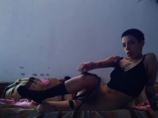 Después de grabar un movie JOI quede tan excited que me hice la paja...queres ver? ñamm