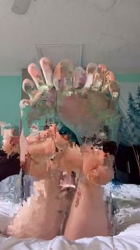 Rubbing my hairy pussy with soles in your face
