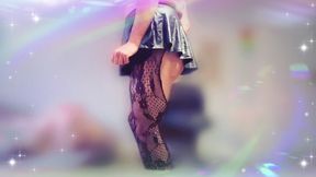 Shaking my fat ass and dancing for you 💕