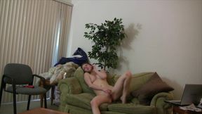 Tight little hottie decides to have some solo fun