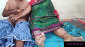 Stepmom Mastrubating with Carrot and Caught by Stepson