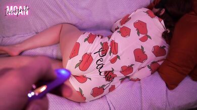 Remote Controlled Vibrator Wake Up For Innocent Girlfriend in Pajamas