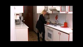 Una Famiglia di Troie - Episode 3