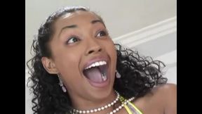 African slut takes a massive con in her body!