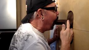 Gloryhole Sucking big black dick