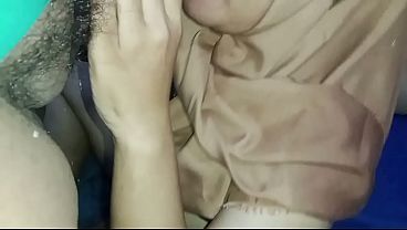 Indonesia friend'_s wife asking for fun Jago jilmek - update - istri teman minta di entot