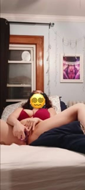 Quick orgasm before I have to go on a date
