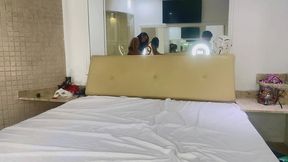 botando a pica dentro do cu da ariadna no pelo no motel - parte 1
