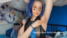 STROKING HAIRY ARMPITS