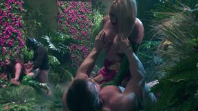 Hot sex orgy erupts in the bushes