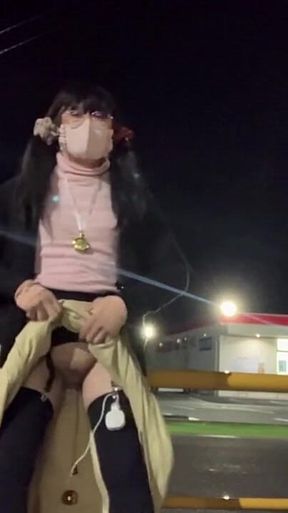 Self-training No. 41: Tackle Pussy Exposure in Progress at Shopping Mall Parking Lot