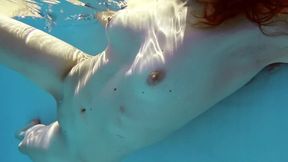 Junoesque sweetheart at fetish porn