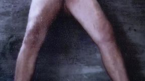 homem pelado masturbando em pe