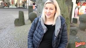 Unexpected Pleasure: A Public Adventure in the City Center with DADDYS LUDER