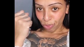 Anjinha empregadinha guia tua punheta: goze nos meus peitos!