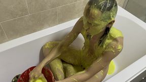 gunge orgasm in the bath