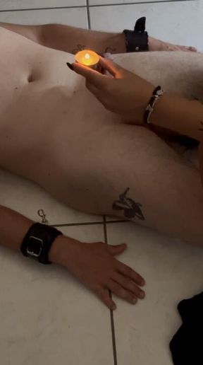 Cera calda più tortura