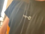 Straight Brit cums in kitchen