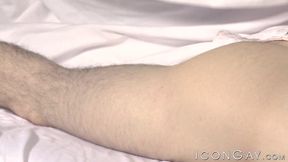 Cute Joshua Pierce receives a sensual massage before getting drilled hard