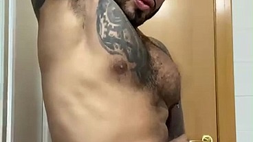 Bear latino naked and horny telling you how I would fuck you