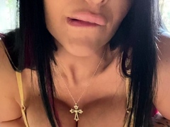 Cheep looking amateur milf brunette Vannah