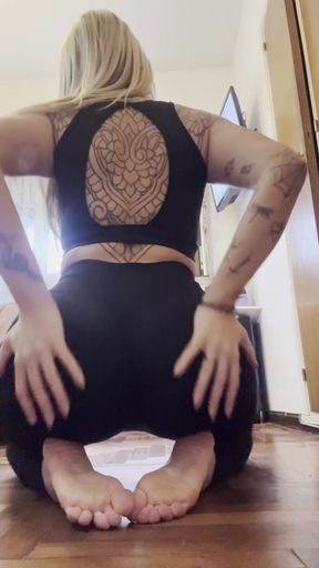 Female Onlyfans Model in Black and White