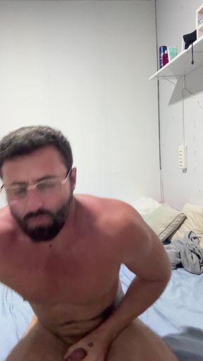 Showing the Big Dick