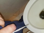 Piscio con il cazzo duro