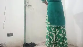 Amateur Indian housewife gets fucked in doggy position by her husband