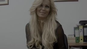 Beautiful Busty MILF Masturbates at Casting