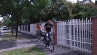 Blowjob, creampie, bareback, cum inside – homoseksuele sletten, grote piemel die anaal wordt geneukt zonder condoom