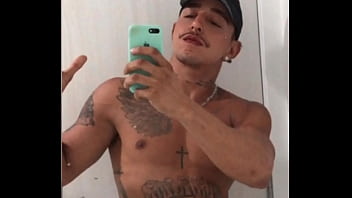 CAFU&Ccedil_U TATUADO E EXIBICIONISTA