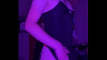 This outfit is so comfy, I might wanna find one that actually fits though _P